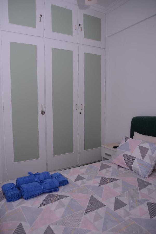 Captain'S Home Loutraki Esterno foto
