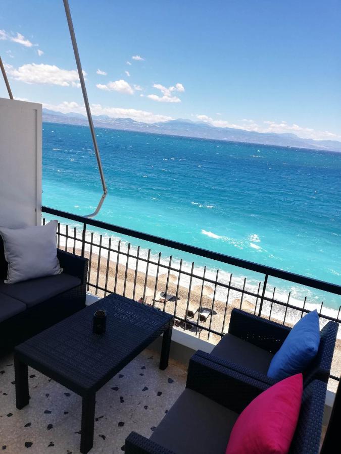 Captain'S Home Loutraki Esterno foto